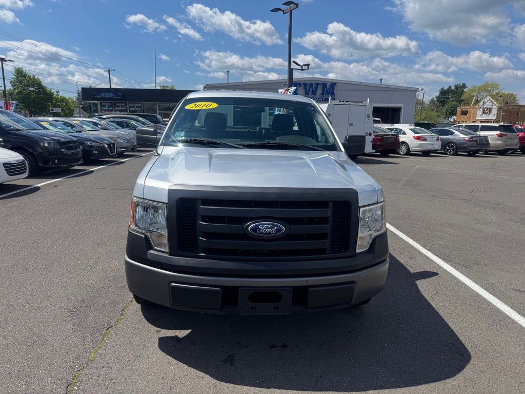 2010 Ford F-150 view 2