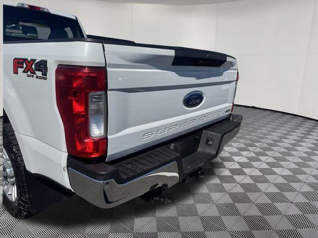 2017 Ford F-350 Super Duty XL - Photo 17