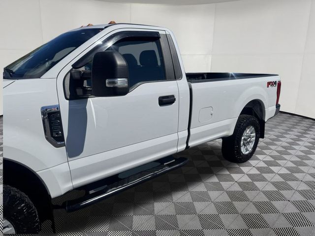 2017 Ford F-350 Super Duty XL - Photo 9