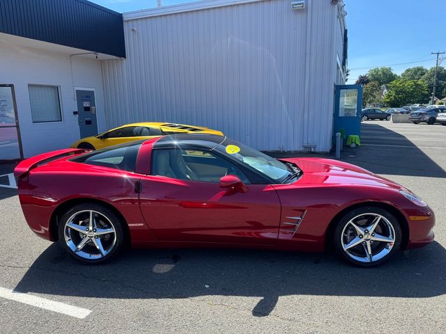 2011 Chevrolet Corvette view 4