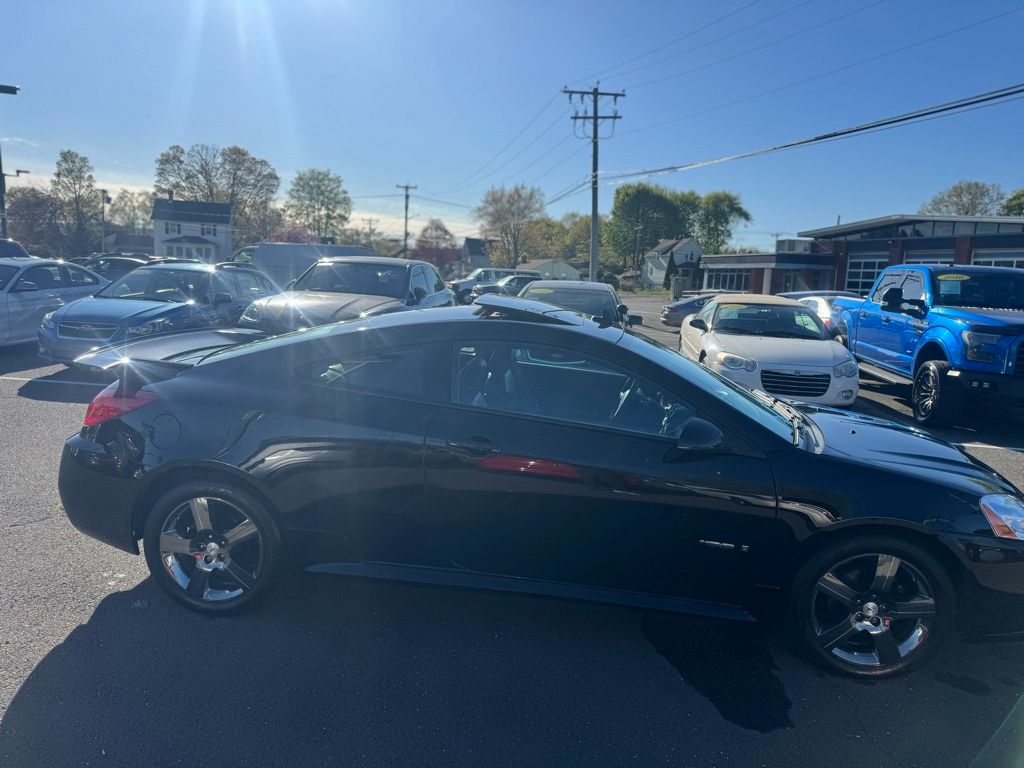 2008 Pontiac G6 view 4