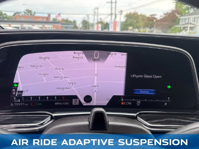 2021 Cadillac Escalade Sport - Photo 16