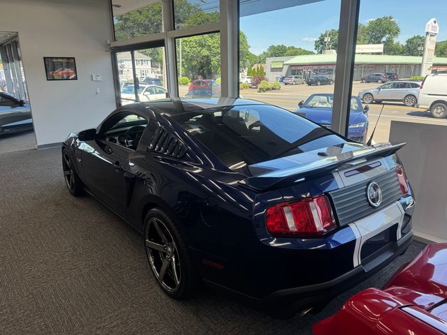 2012 Ford Mustang view 4