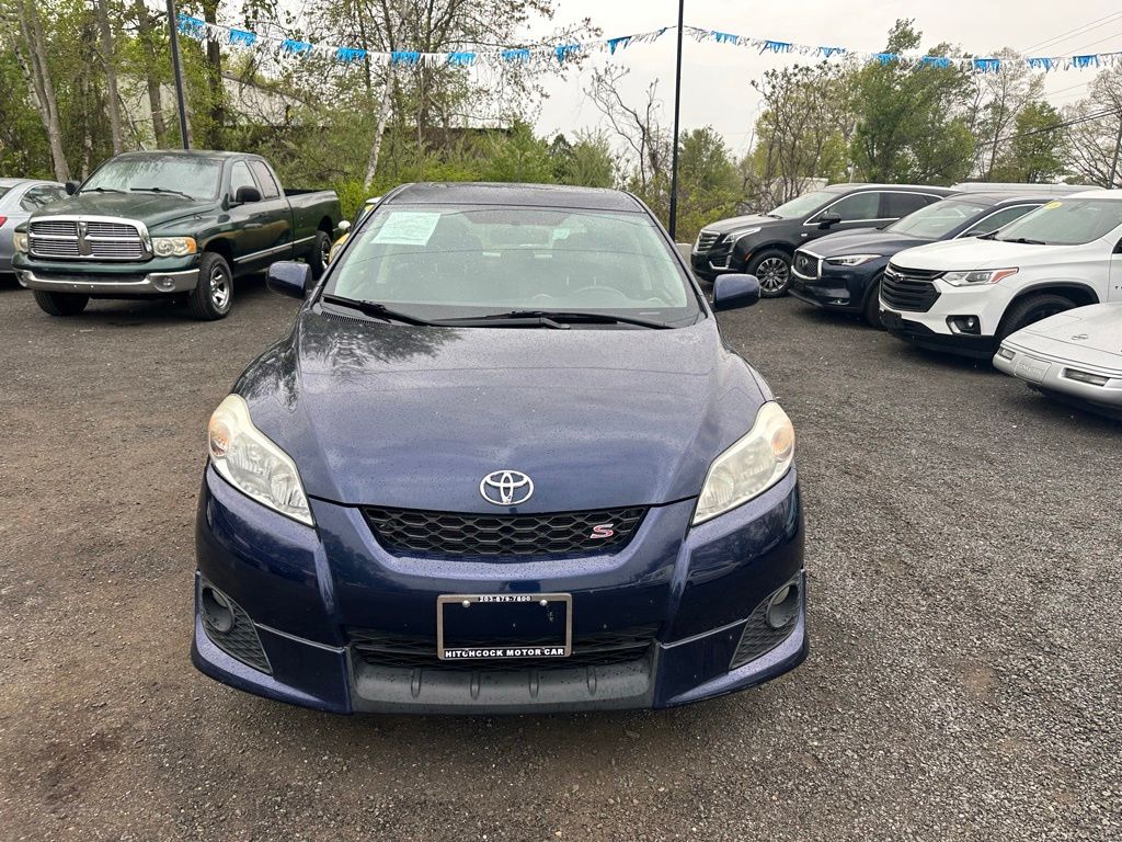2009 Toyota Matrix view 2