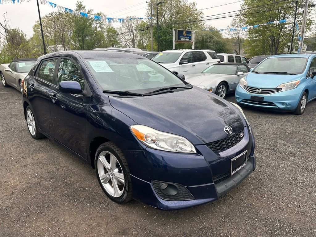 2009 Toyota Matrix view 5