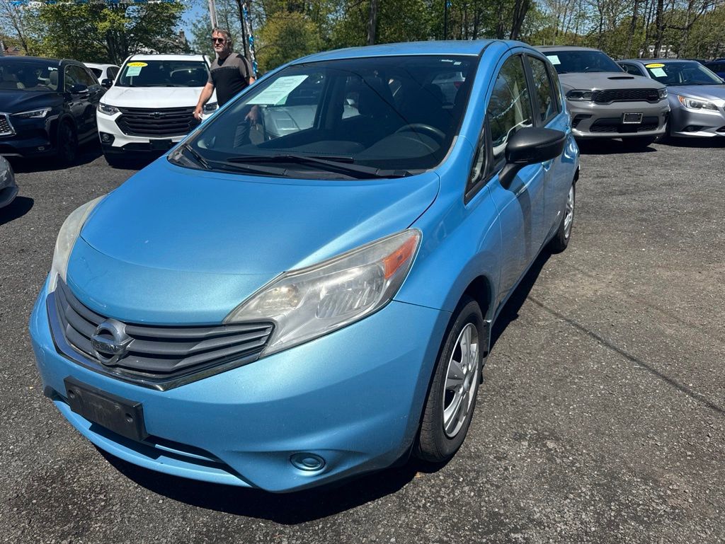 2014 Nissan Versa Note view 2