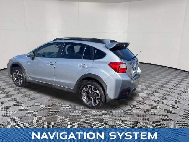 2016 Subaru Crosstrek view 3