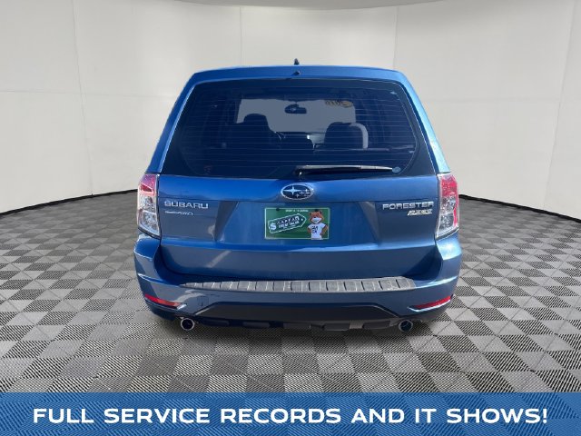 2010 Subaru Forester view 5