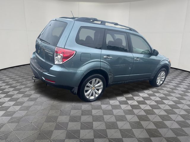 2012 Subaru Forester view 5