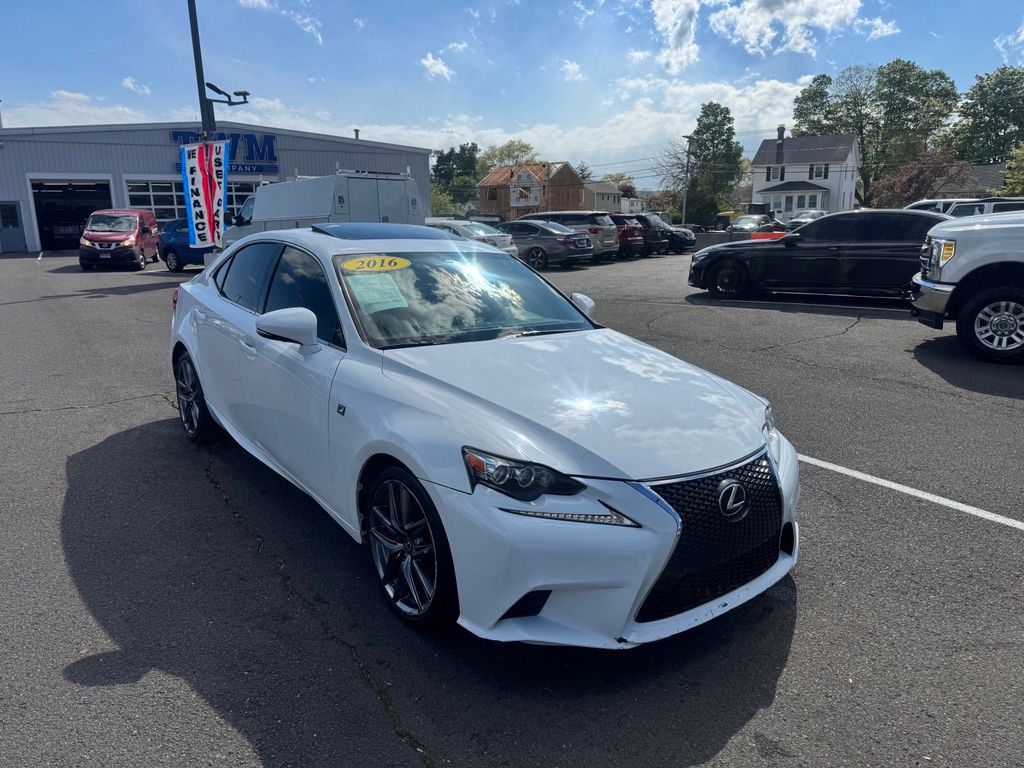 2016 Lexus IS view 3