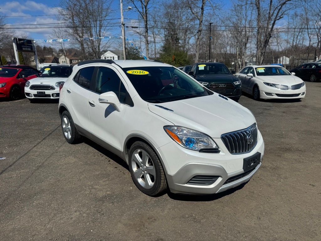 2016 Buick Encore view 3