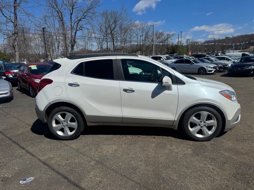 2016 Buick Encore view 4