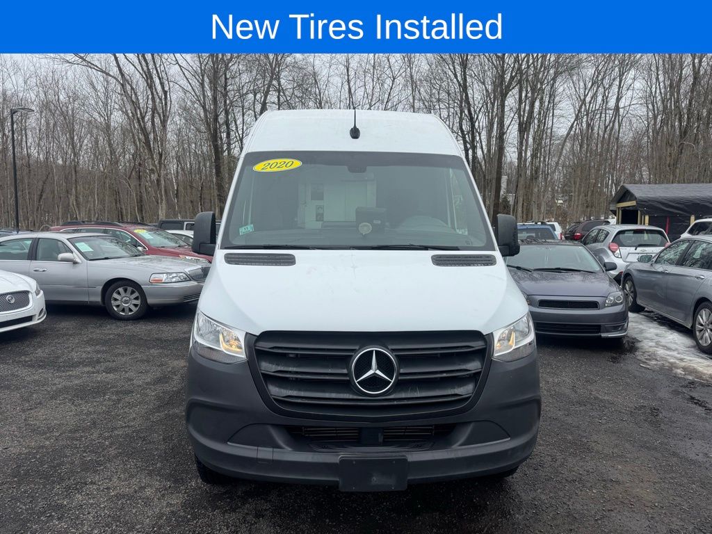 2020 Mercedes-Benz Sprinter 2500 view 2