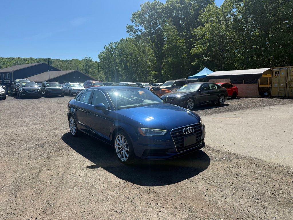 2015 Audi A3 view 3