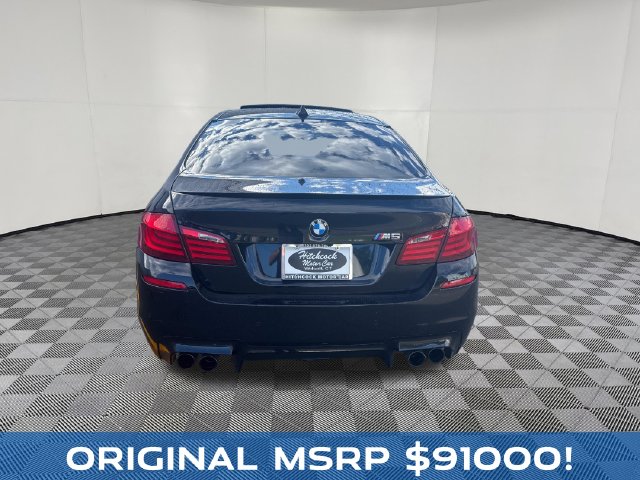2013 BMW M5 view 4
