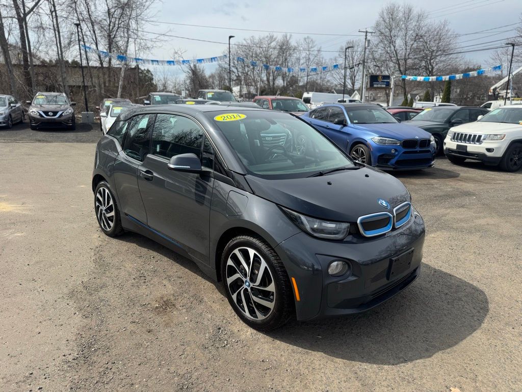2014 BMW i3 view 3