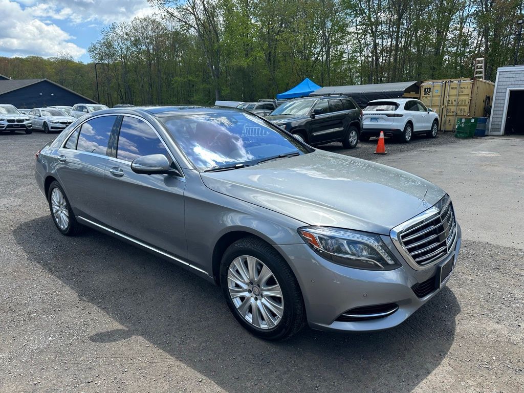 2015 Mercedes-Benz S-Class view 3