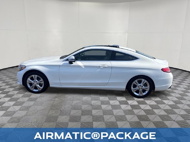 2017 Mercedes-Benz C-Class view 3