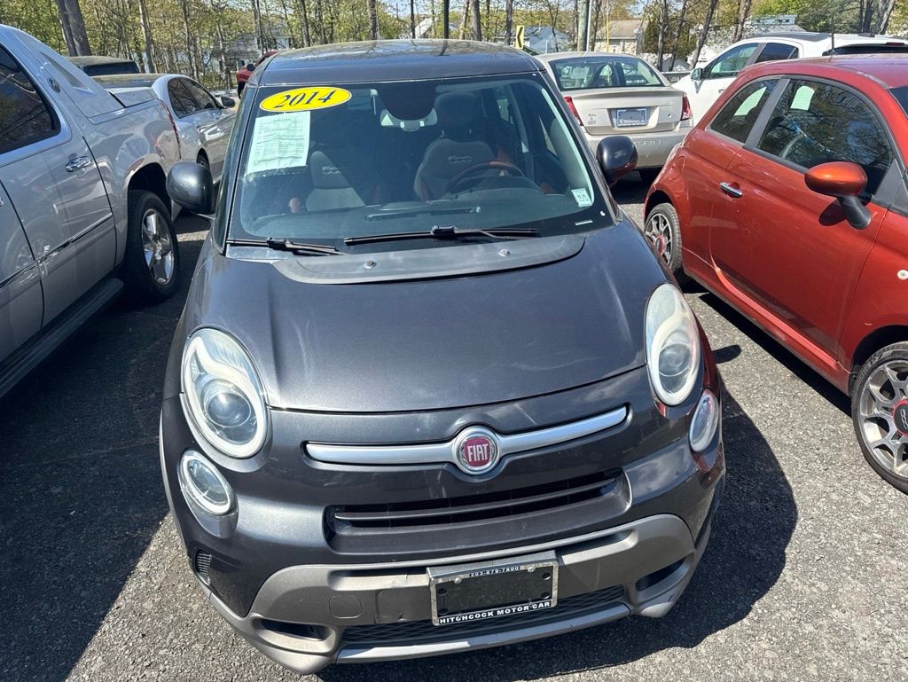 2014 Fiat 500L view 4