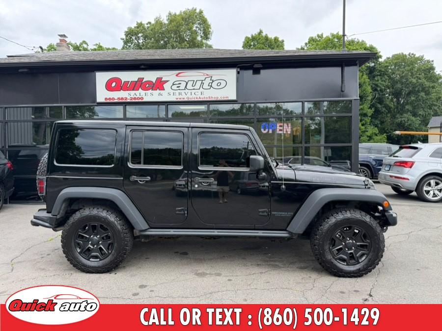 2013 Jeep Wrangler Unlimited view 3