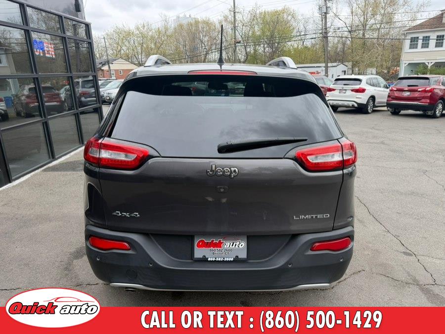 2018 Jeep Cherokee view 5