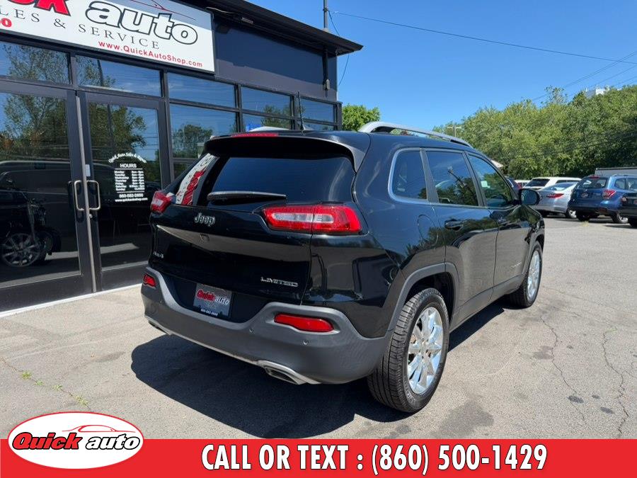 2017 Jeep Cherokee view 4