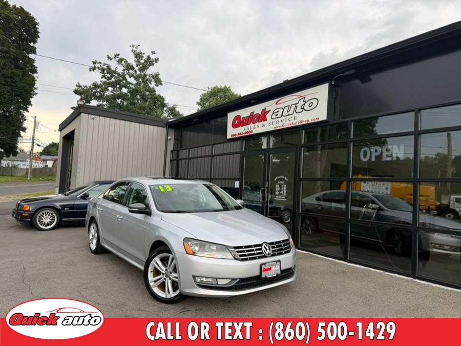 2013 Volkswagen Passat view 2