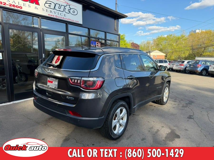 2018 Jeep Compass view 4