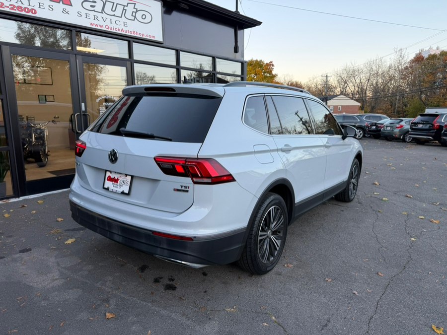 2018 Volkswagen Tiguan view 4