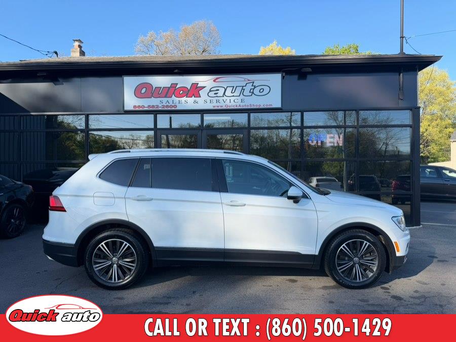 2018 Volkswagen Tiguan view 3