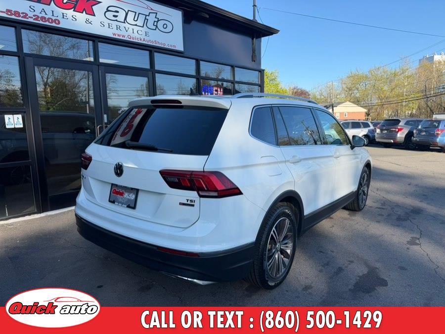 2018 Volkswagen Tiguan view 4