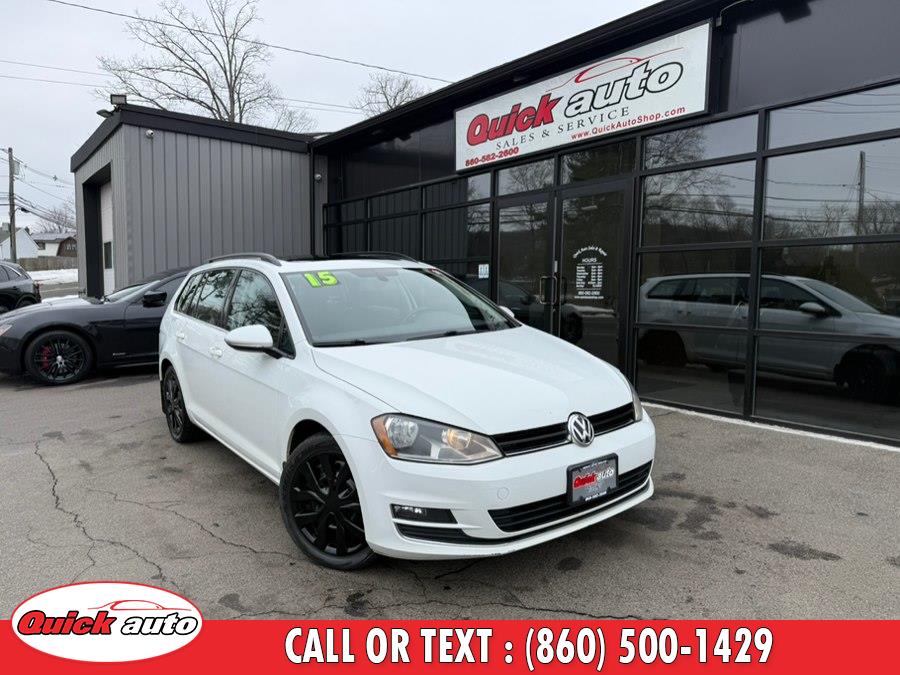 2015 Volkswagen Golf SportWagen view 2
