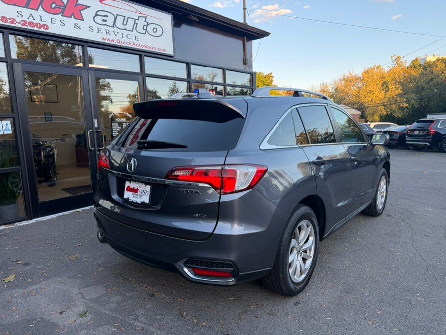 2017 Acura RDX view 4