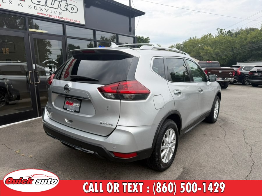 2020 Nissan Rogue view 4