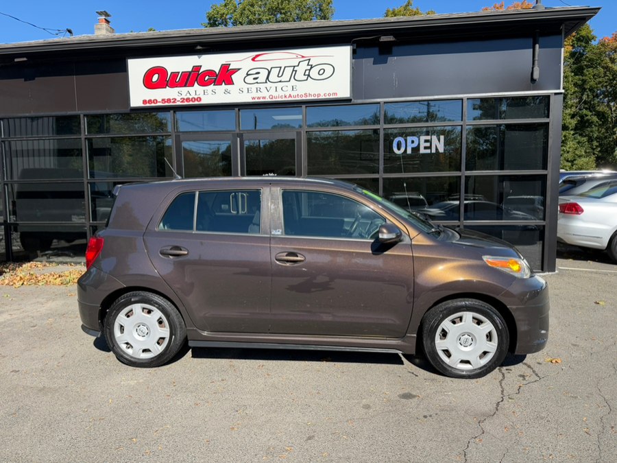 2011 Scion xD view 3