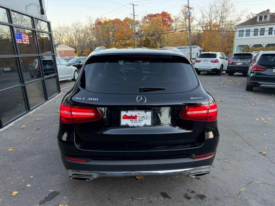 2017 Mercedes-Benz GLC view 5