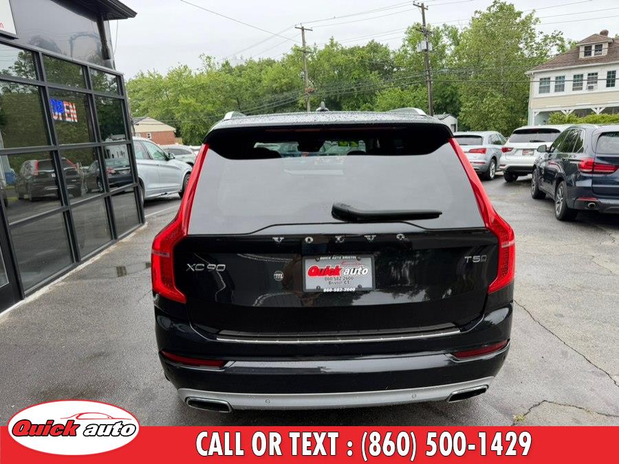 2020 Volvo XC90 view 5