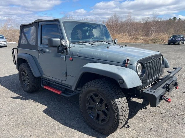2014 Jeep Wrangler view 3