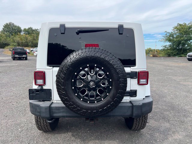 2012 Jeep Wrangler Unlimited Sahara - Photo 6
