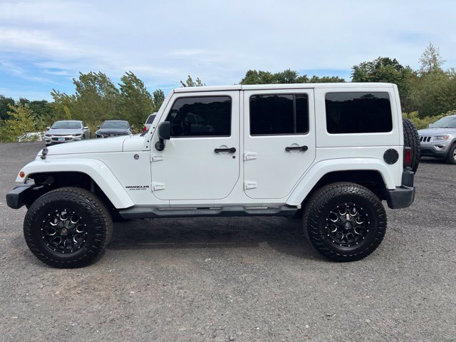 2012 Jeep Wrangler Unlimited Sahara - Photo 8