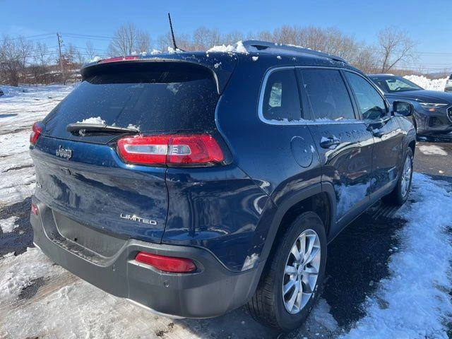 2018 Jeep Cherokee view 5