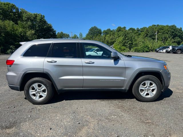2016 Jeep Grand Cherokee view 4