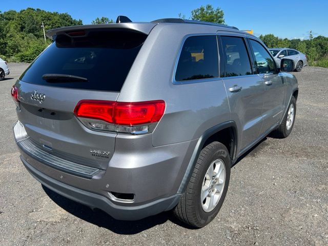 2016 Jeep Grand Cherokee view 5