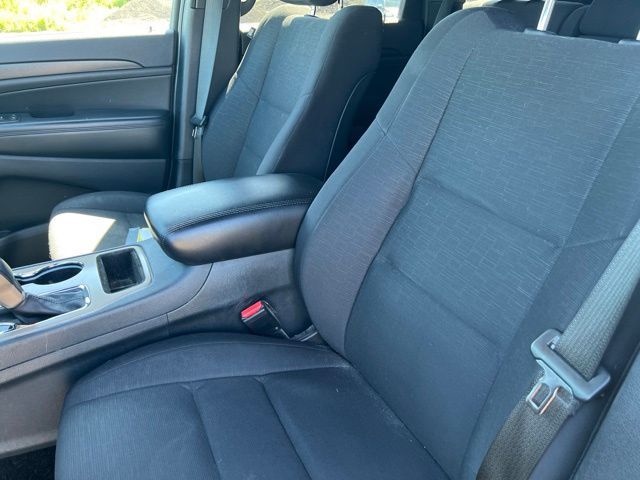 2016 Jeep Grand Cherokee Laredo E - Photo 9