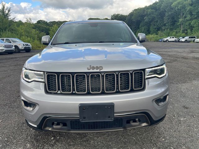 2016 Jeep Grand Cherokee view 2