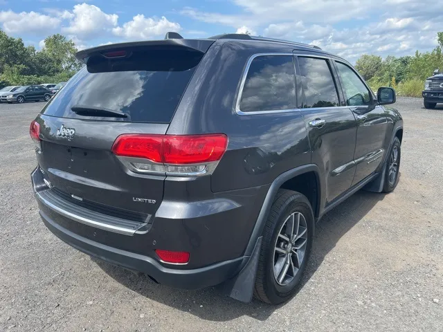 2017 Jeep Grand Cherokee view 5