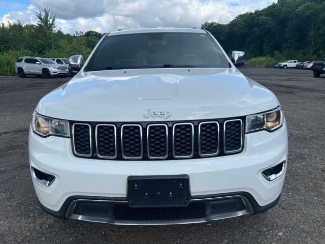 2020 Jeep Grand Cherokee view 2