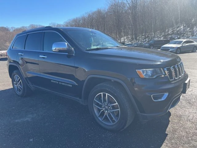 2019 Jeep Grand Cherokee view 3