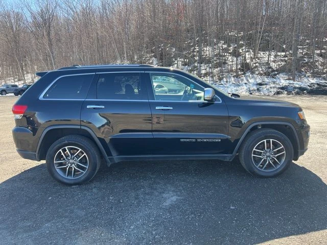 2019 Jeep Grand Cherokee view 4
