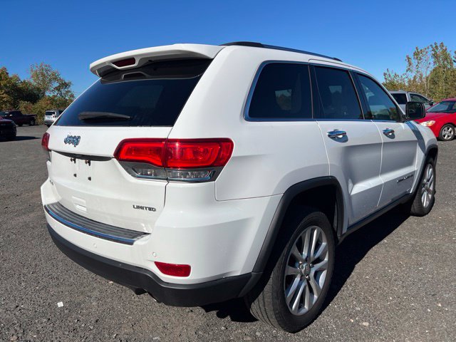 2017 Jeep Grand Cherokee view 5